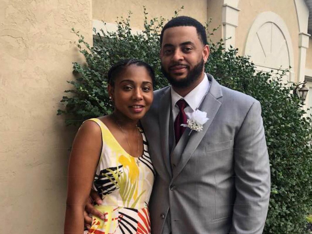 The Wedding Website of Cecily Griffin and Ledale Murphy