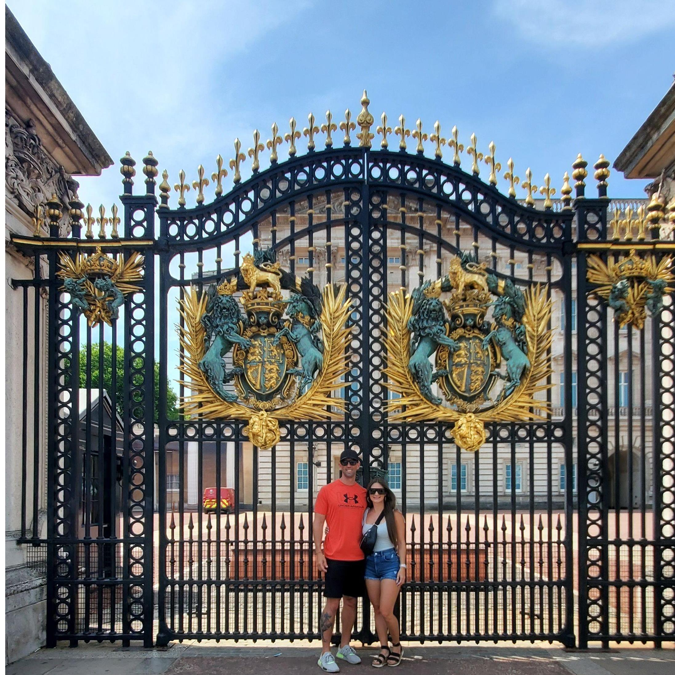 OUTSIDE THE GATES AT BUCKINGHAM PALACE