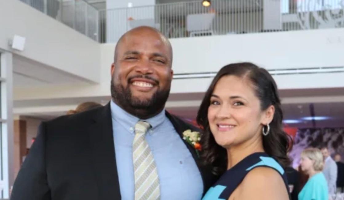 The Wedding Website of Melissa Itzel Virrueta and Jason Douglas Peters