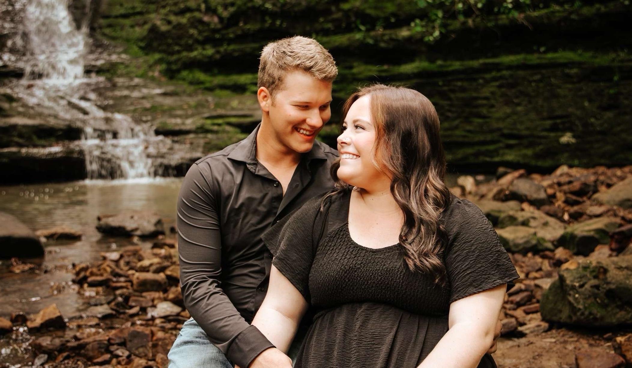 The Wedding Website of Aislynne Smith and William Carwyle