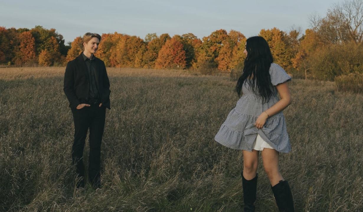 The Wedding Website of Dariya Roi and Carson Phillips