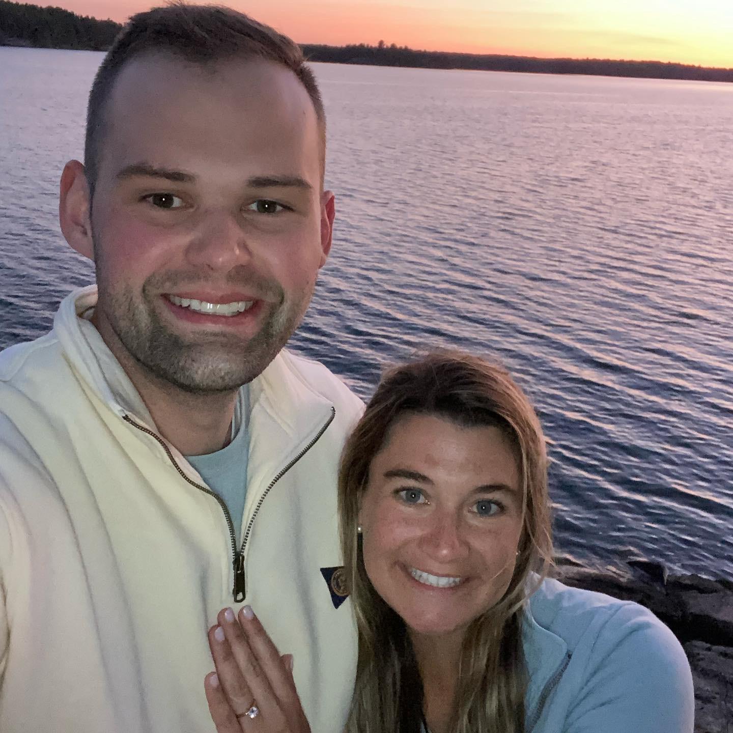 The Wedding Website of Elle Davis Riehle and Matthew Alexander Sierzputowski