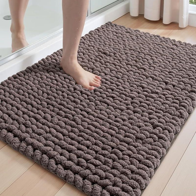 DEXI Bathroom Rugs 24x36, Non Slip Washable Bath Mat, Luxury Chenille Super Absorbent Ultra Thick Bathmats for Shower Floor, Plush Fluffy Shaggy Carpet for Tub, Brown