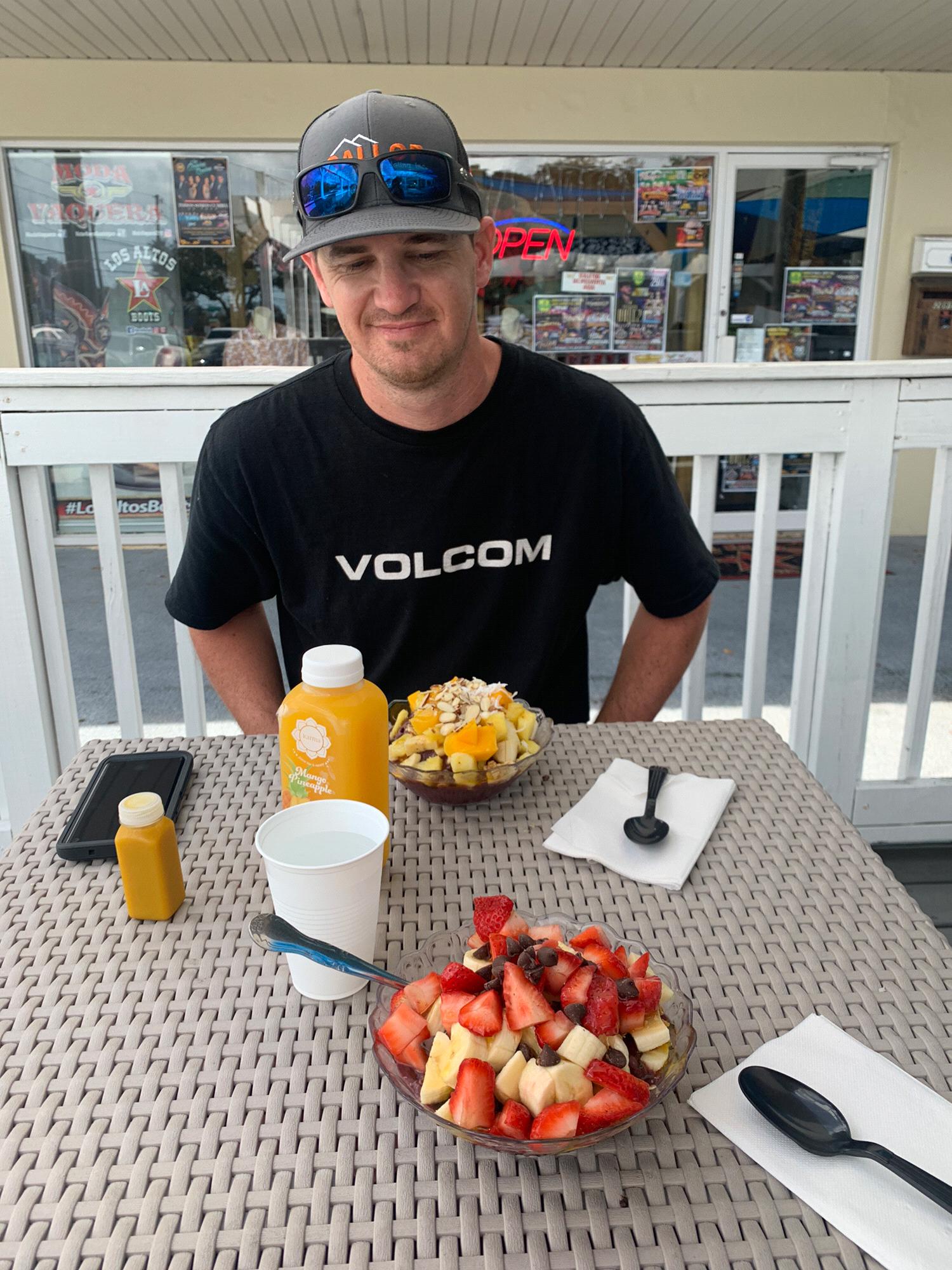 They both LOVE acai bowls!