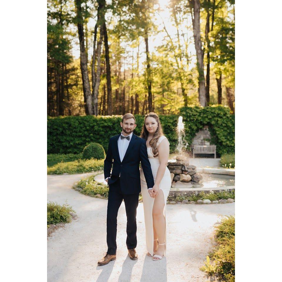 Our engagement photos! - May 2023