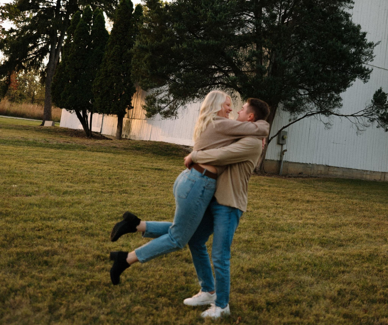 The Wedding Website of Ashlyn Wal and Jordan Dunn