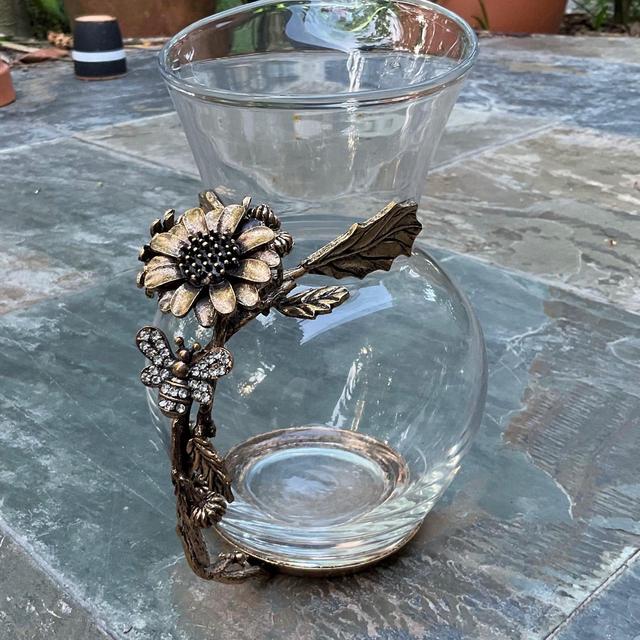 STUNNING Glass pitcher w/handle- sun flower wrapped- beautifully crafted with meticulous details-Mint condition.