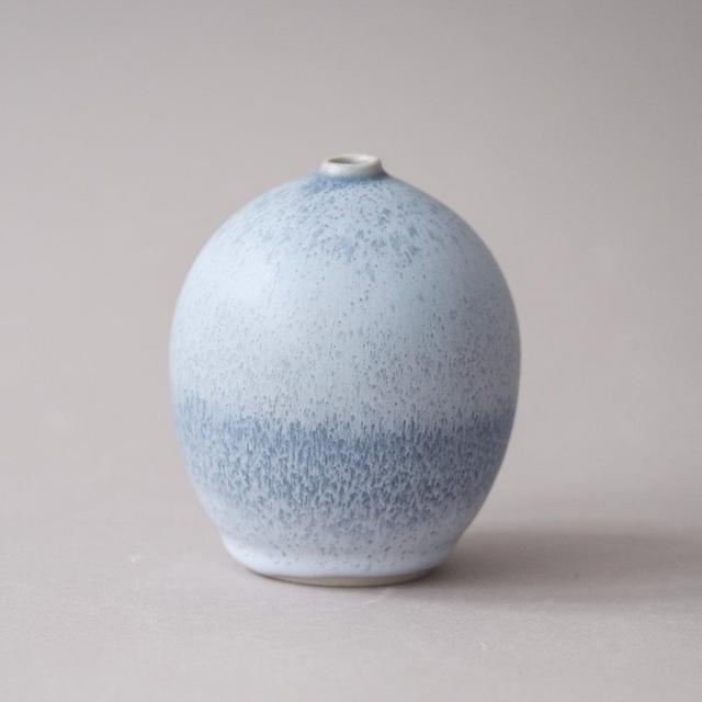 SMALL UNIKA BULB VASE IN LIGHT BLUE GLAZE