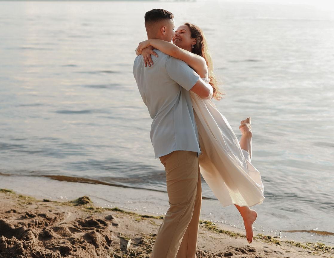 The Wedding Website of Faith Nicole Peckham and Charles William Middleton