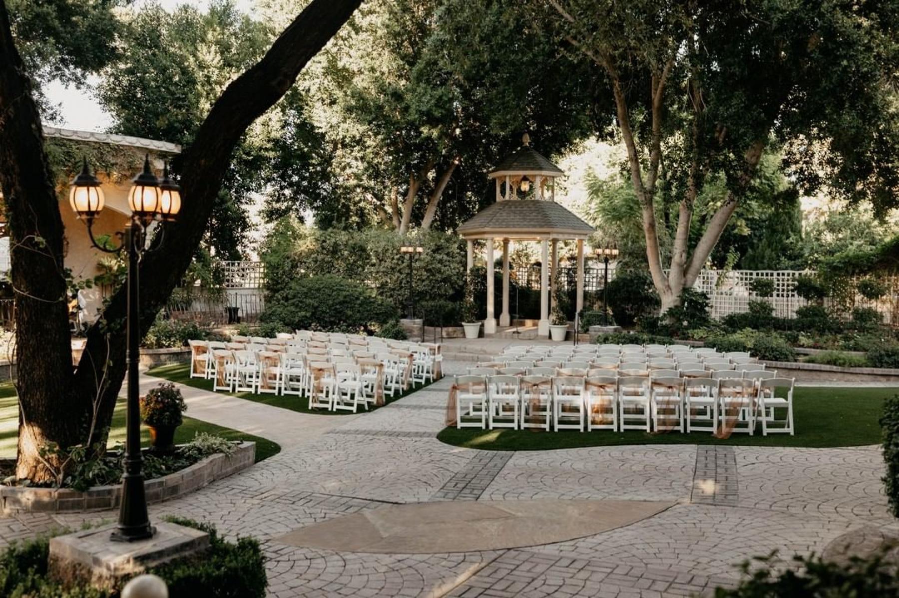 The Wedding Website of Kylie Hartnett and Jenna Del Balso