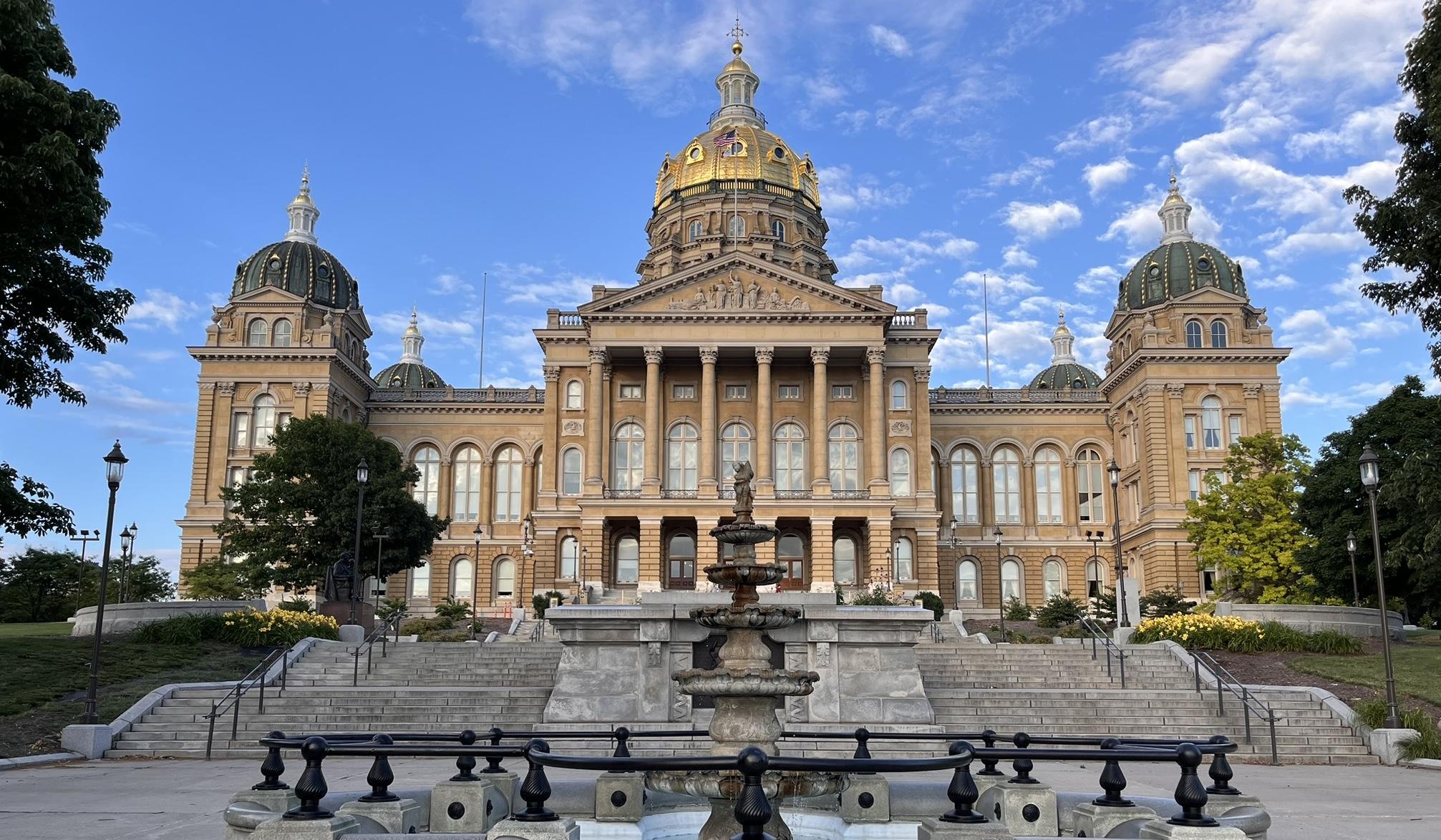 The Wedding Website of Morgan Lynch and Zeynel Ocak