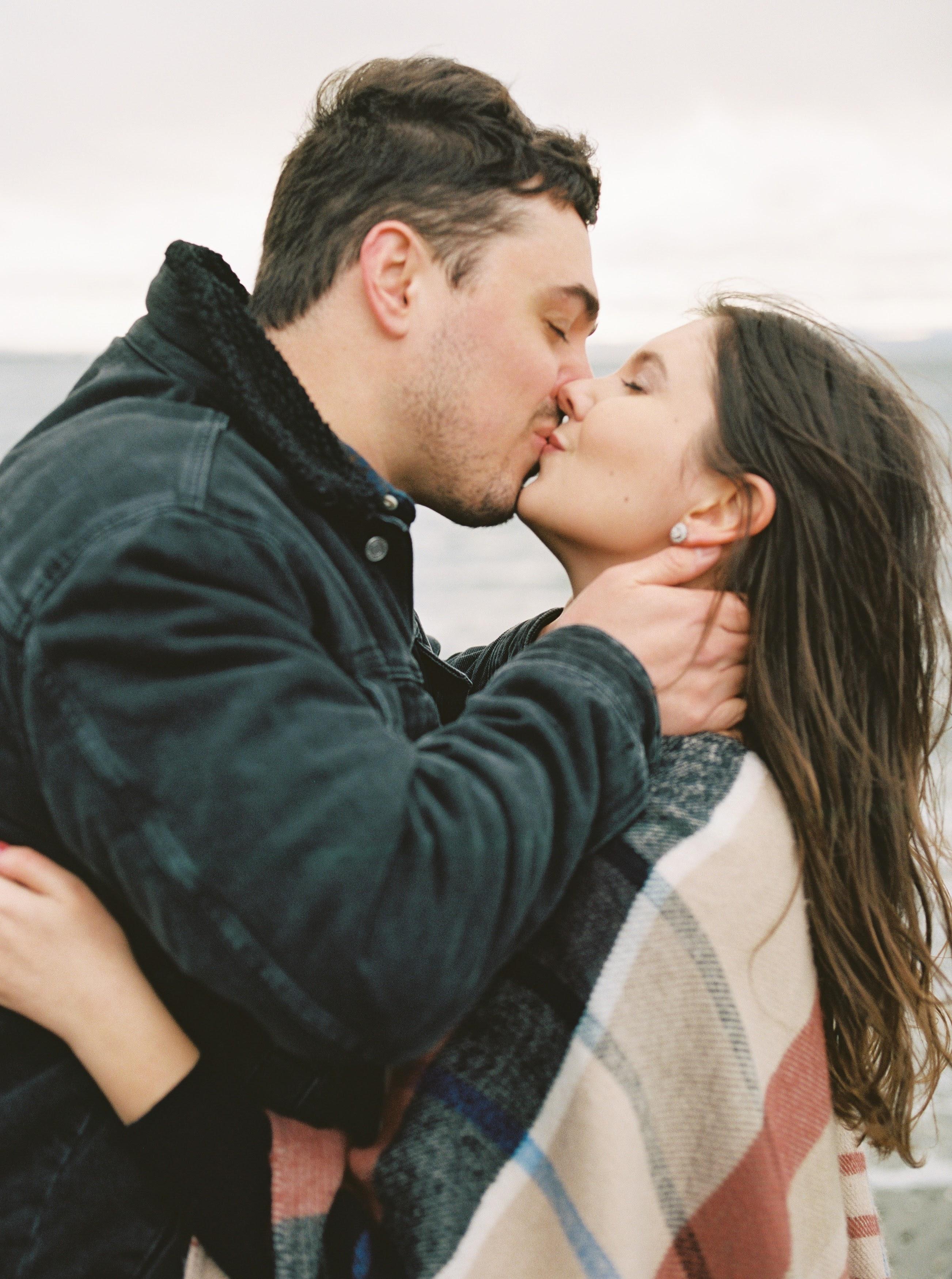 The Wedding Website of Jennifer Mahood and Mario Coll