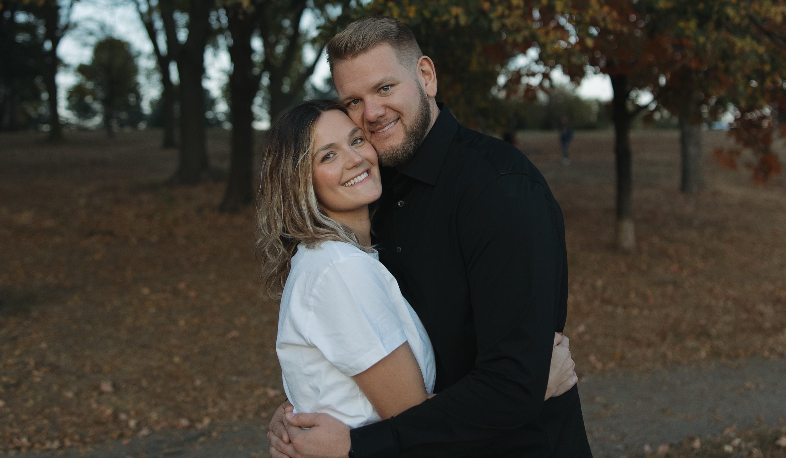 The Wedding Website of Lindsay Lock and Cole Conrad