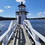 Doubling Point Lighthouse