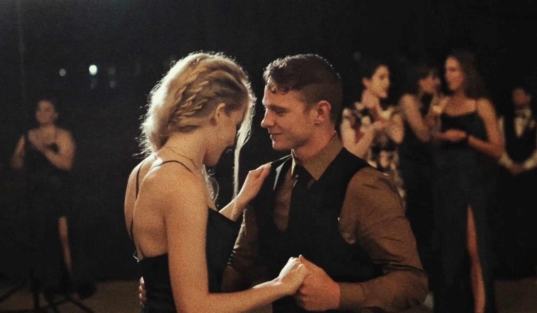 The Wedding Website of Madeline Rector and Damian Holmin