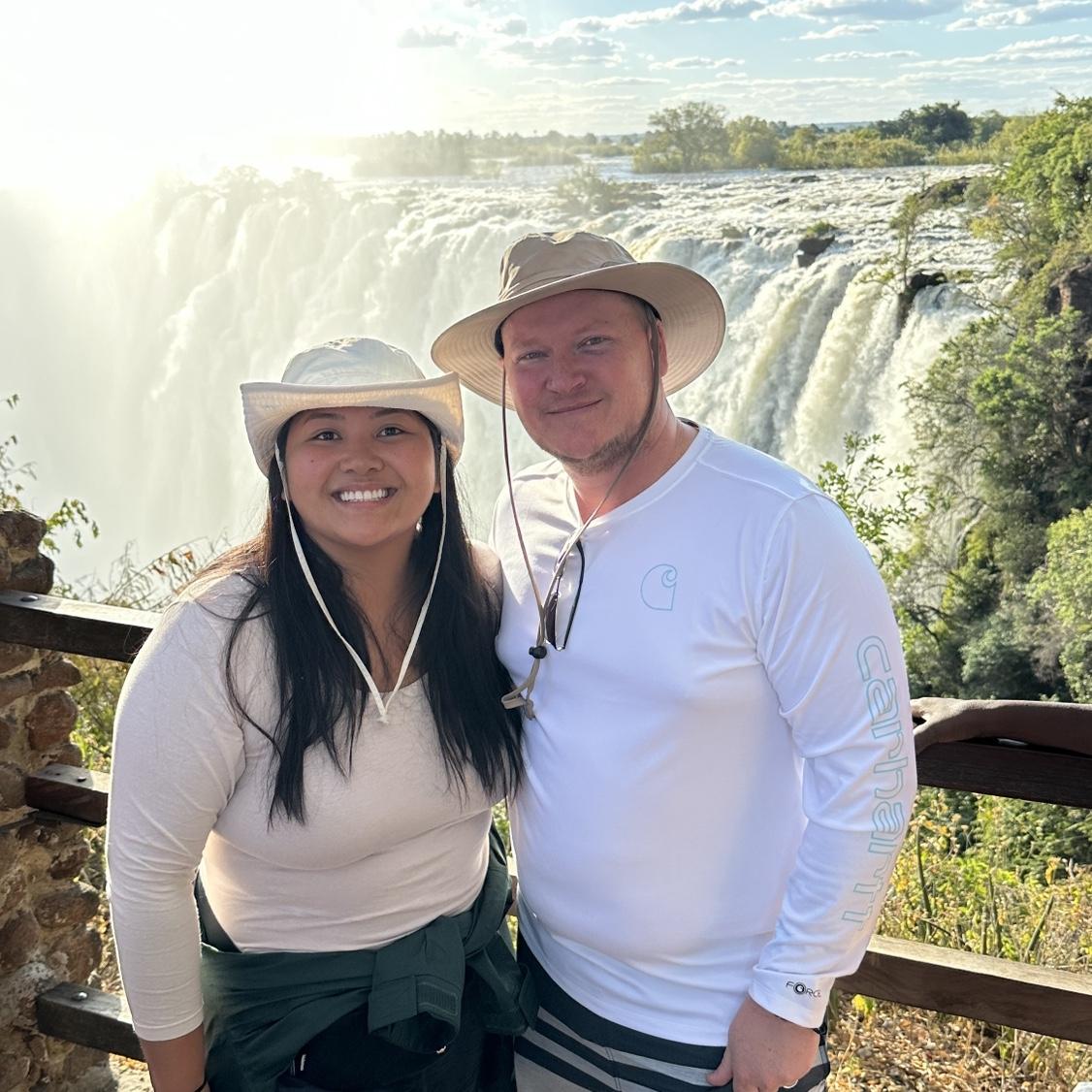 🇿🇲 Victoria Falls, Livingstone, Zambia 🌧️