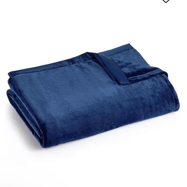 Classic Velvety Plush Blanket, Full/Queen, Exclusively at Macy’s