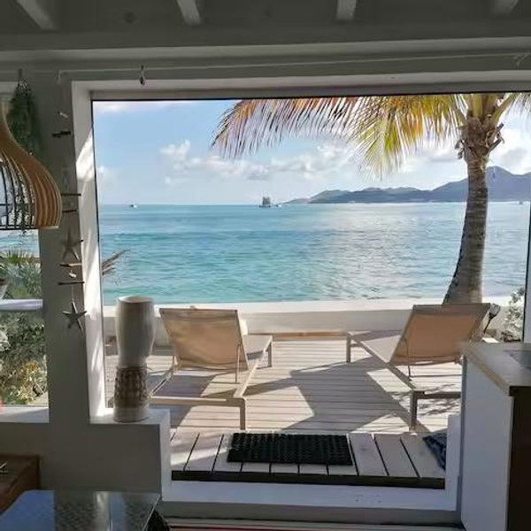 Honeymoon Beach Loft 3 Night Stay