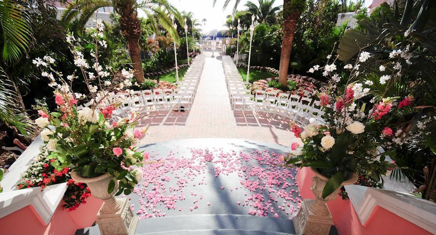 The Wedding Website of Nick Ferreiro and Nikki Pusateri