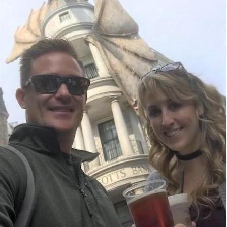 Loving all things Harry Potter with Butter Beers in Universal Studios
