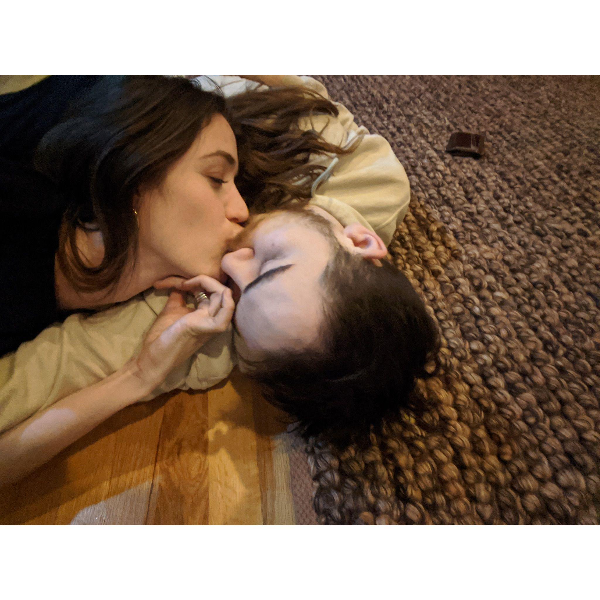 Quarantine kisses