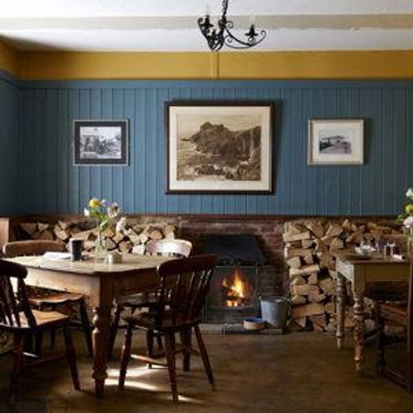 Dinner at the Gurnard's Head
