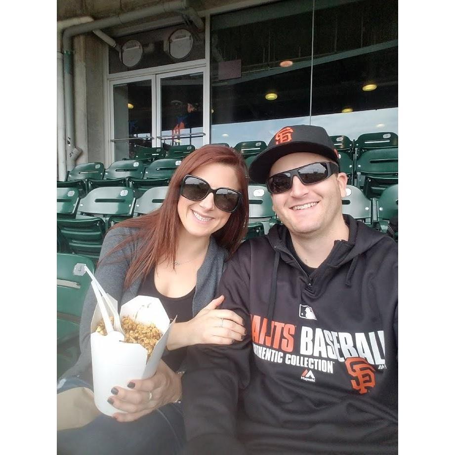 Let's Go Giants (but really: Let's Go Caramel Corn!)
