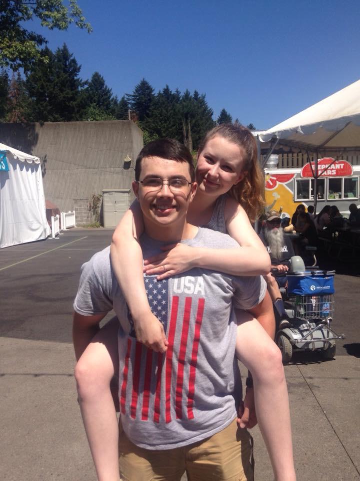 Maya and Dustin at the Oregon Zoo with family 2018