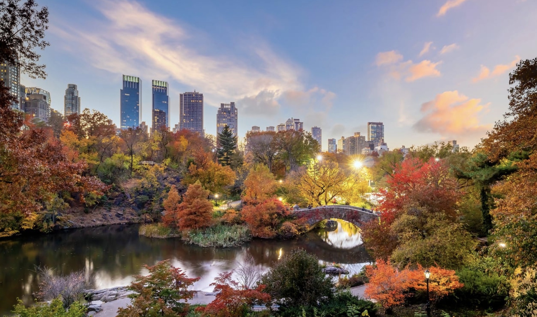 The Wedding Website of Mohuya Khan and Mashnun Munir