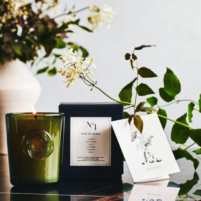 RW GUILD CANDLE - No.1