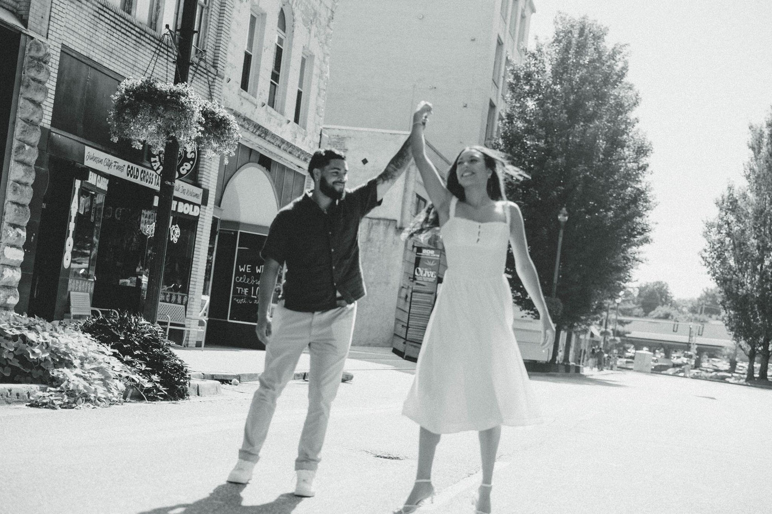 The Wedding Website of Deja Russell and Brendan Wilson