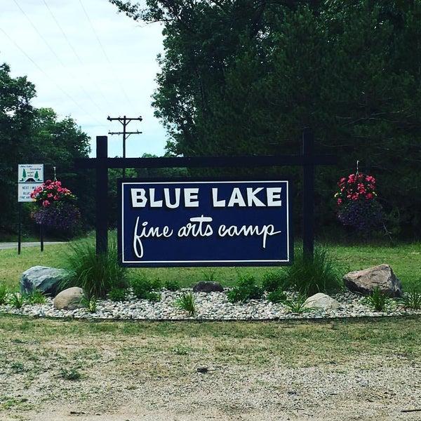 The Wedding Website of Caitlin Cowan and John Schonbok