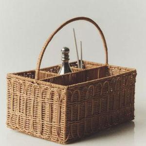 PICNIC HAMPER WITH A RATTAN HANDLE | Zara Home