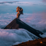 Acatenango Volcano/ Volcán Acatenango