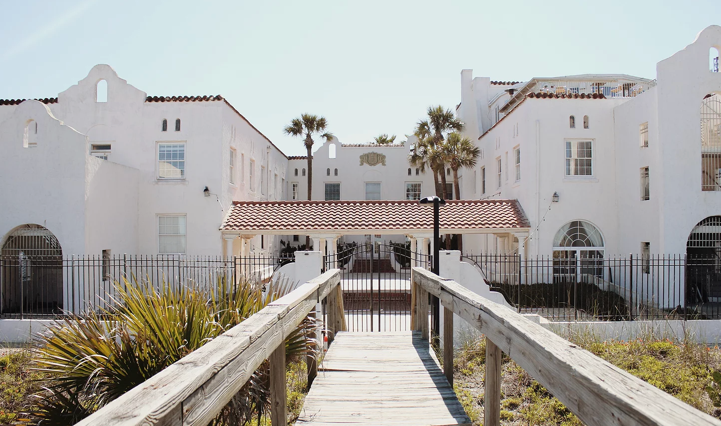 The Wedding Website of Lindsay McGrath and Tyler Drudge