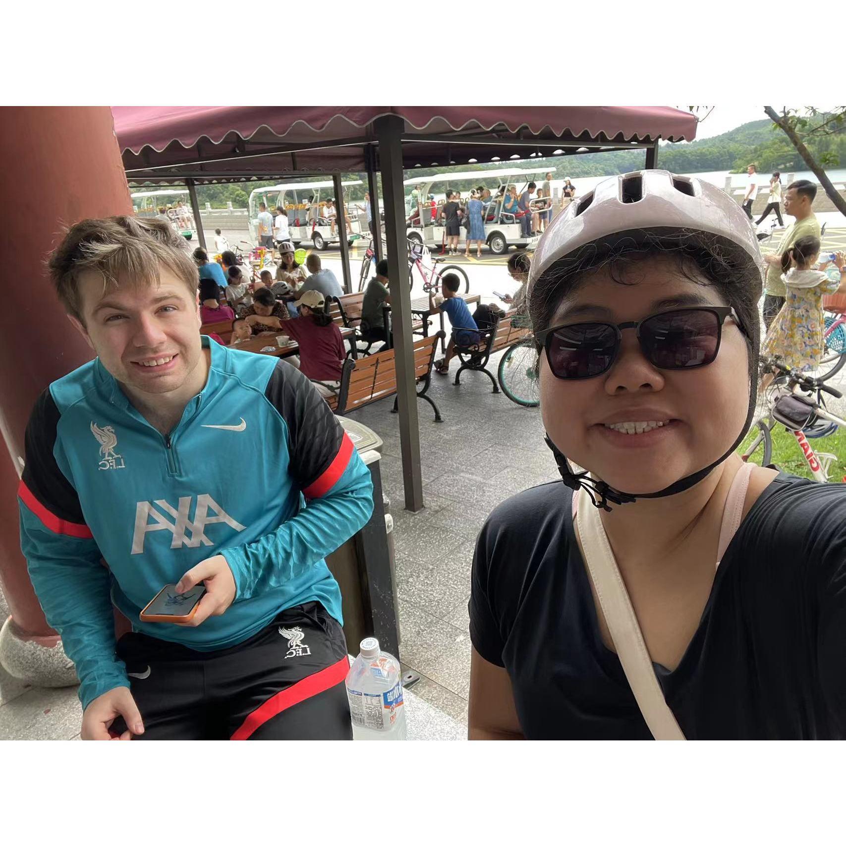 Red flower Lake bike ride. Despite Daniel's attire, he was not the latest addition to Jurgen Klopp's midfield rebuild