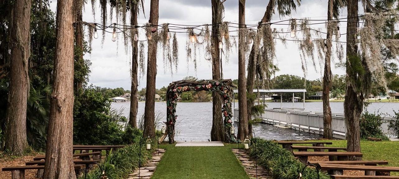 The Wedding Website of Nicole Carroll and Stephen Schmidlapp