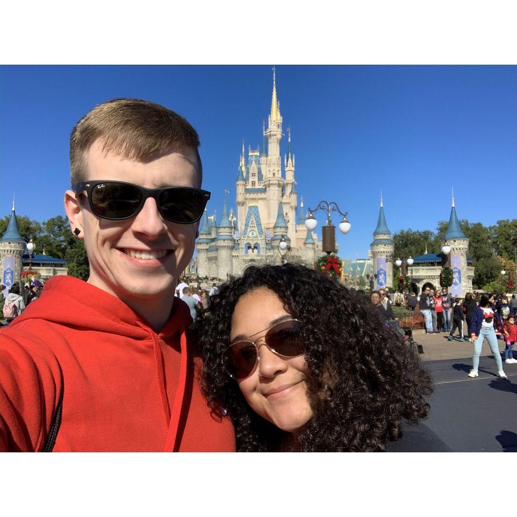 Andrew took Aleigha to Disney 2019
