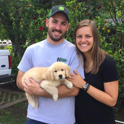 Meeting Erin's parent's puppy, Kirby, for the first time.
