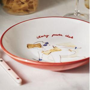 Das Rotes Rabbit Italian Earthenware Pasta Bowl (RED)