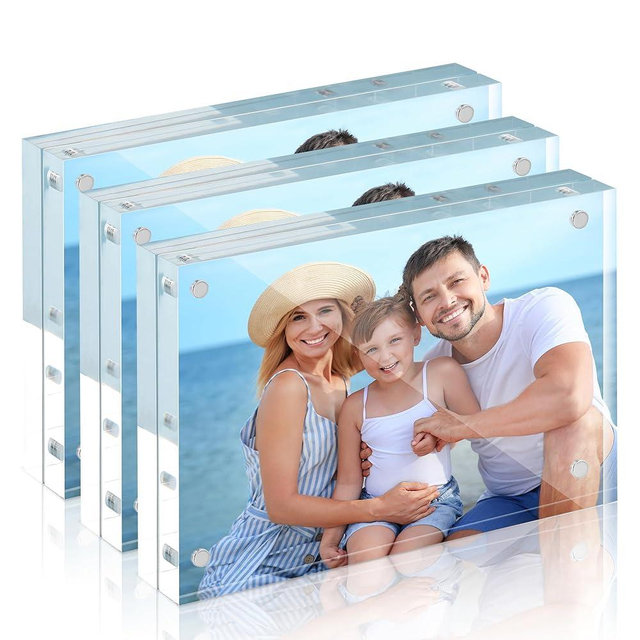 HOUSE DAY Acrylic Picture Frames 5x7, 3 Pack Magnetic 5x7 Picture Frame, Double Sided Clear 5 x 7 Photo Frame with Microfiber Cloth, Frameless FreeStanding 5x7 Frame Gift for Desktop Display