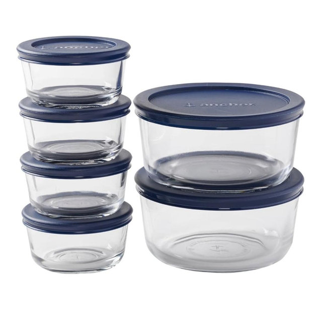 Anchor Hocking 12 Piece Glass Storage Containers with Lids (6 Glass Food Storage Containers & 6 Navy Blue SnugFit Lids)