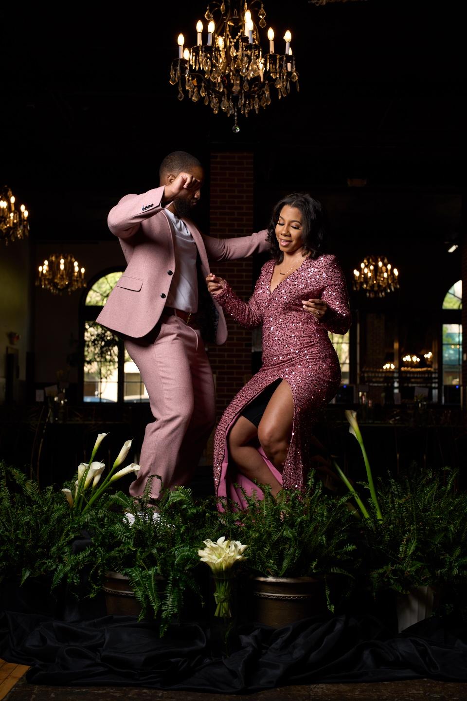 The Wedding Website of Brittanie White and Lewis Barr
