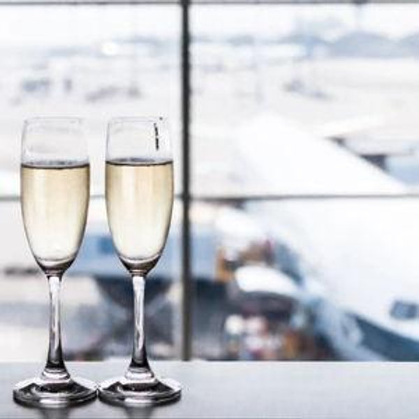 Layover Lounge Access