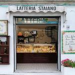 HOMEMADE MOZZERELLA MAKING CLASS AT LATTERIA STAINO