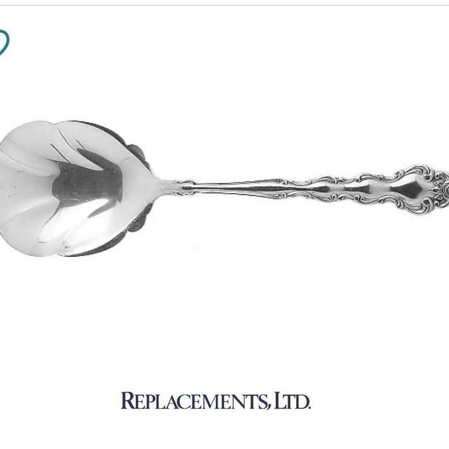 Beethoven (Silverplate, 1971) Solid Shell Casserole Spoon by Oneida Silver