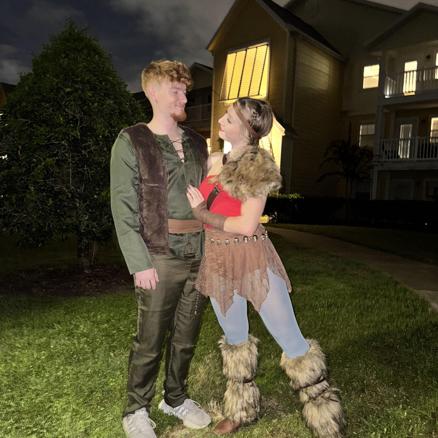 Halloween 2025 pt. 1. We dressed as Hiccup and Astrid from HTTYD