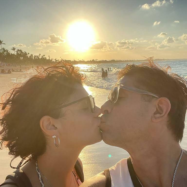 The Wedding Website of Melanie Morales and Cecil Diaz