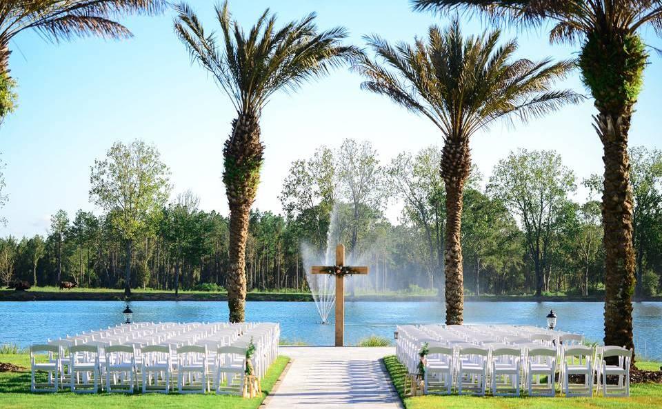 The Wedding Website of Emma Savell and Bryce Bernard