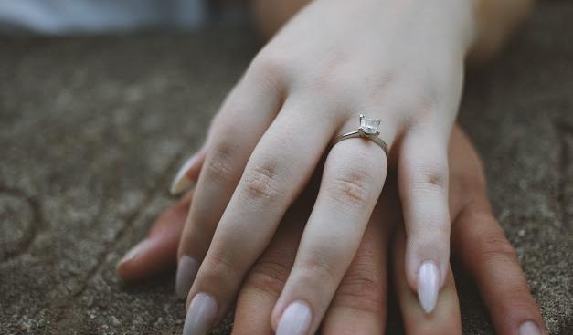 The Wedding Website of Sarah Butterfield and Logan James